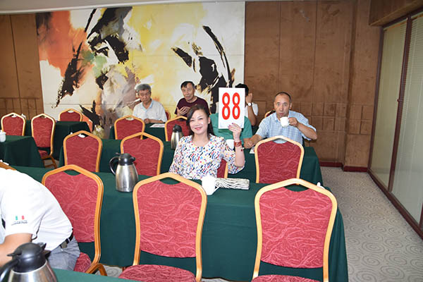 黃金地段租賃權拍賣(4)